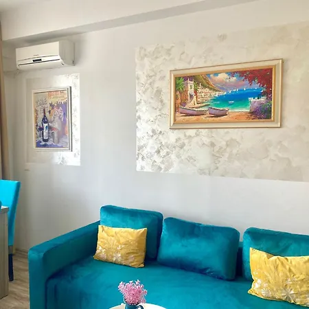 Acvamarin Summerland Apartment