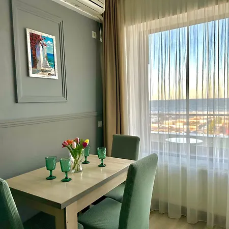 Acvamarin Summerland Apartment