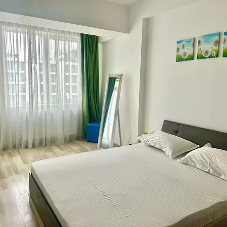Acvamarin Summerland * Mamaia