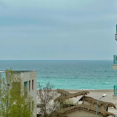 Acvamarin Summerland Apartment Mamaia